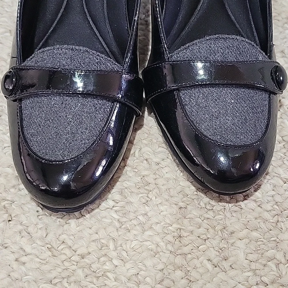 s.r.o. black patent leather heels with gray flannel accent.  Size 9.